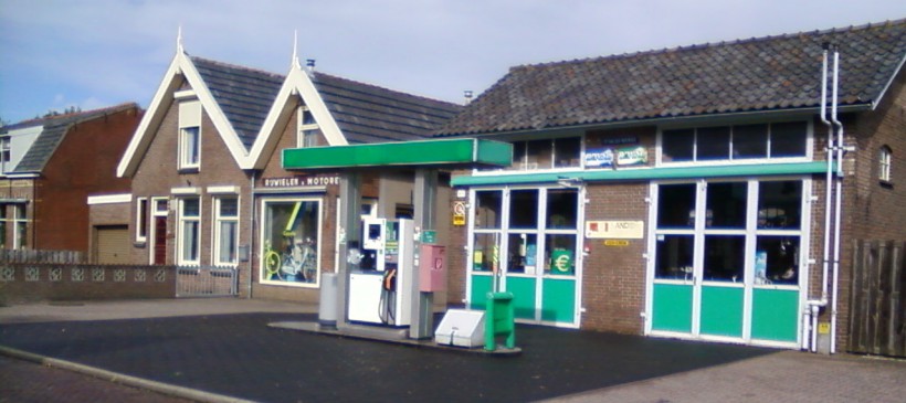 Tankstation van der Wende, Ooltgensplaat